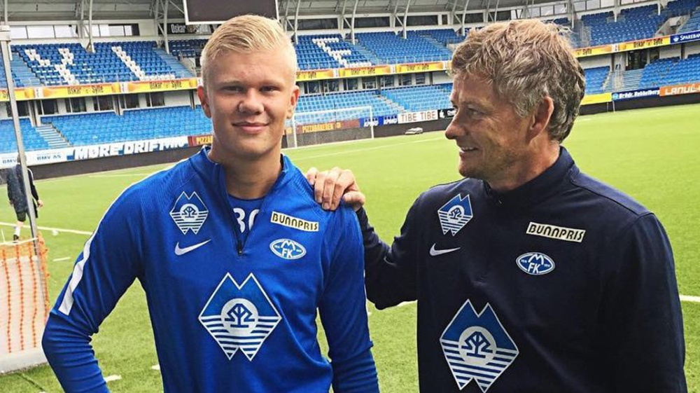 英超官方：明日冬至热刺vs红军，元宵大战水饺，你是哪一派（英超官宣：明日冬至热刺迎战利物浦，元宵还是饺子，你站哪派？）