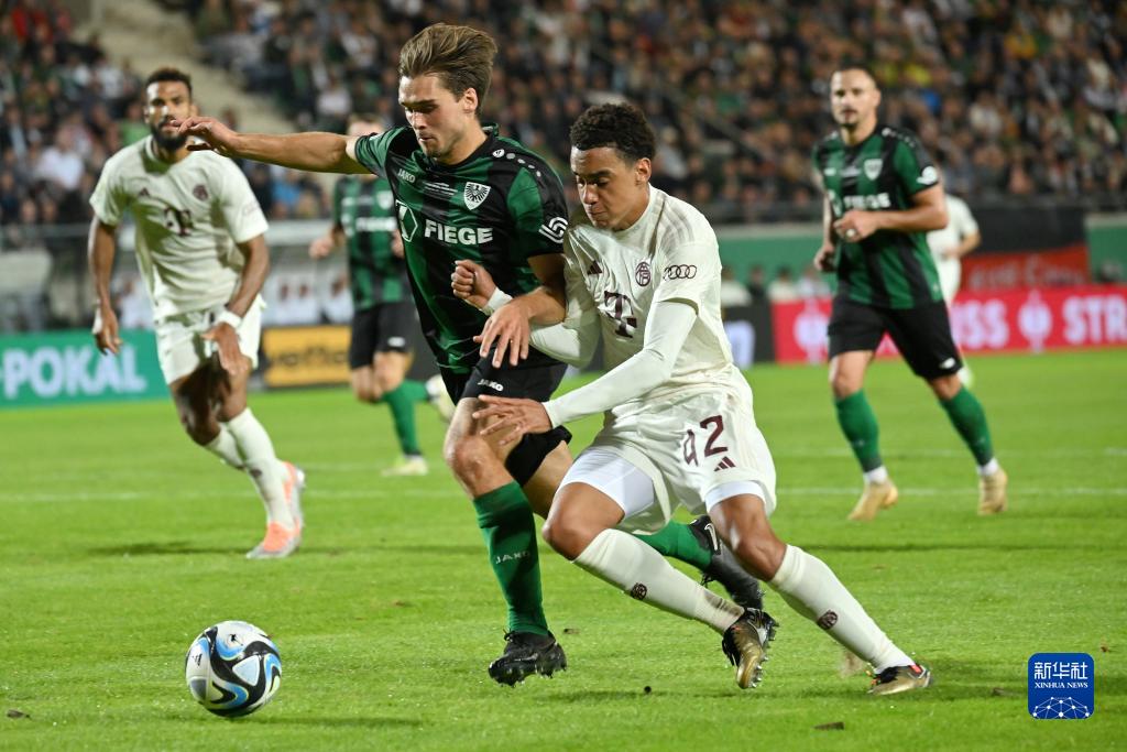 皇马vs曼城半场数据：射正1-5，控球率曼城领先