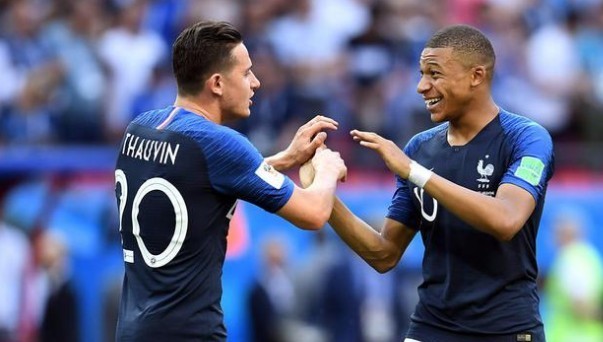 毕巴后卫：我们怎么样踢都不行，皇马比我们强太多了（毕巴后卫：无论怎么踢都没戏，皇马实力远超我们）