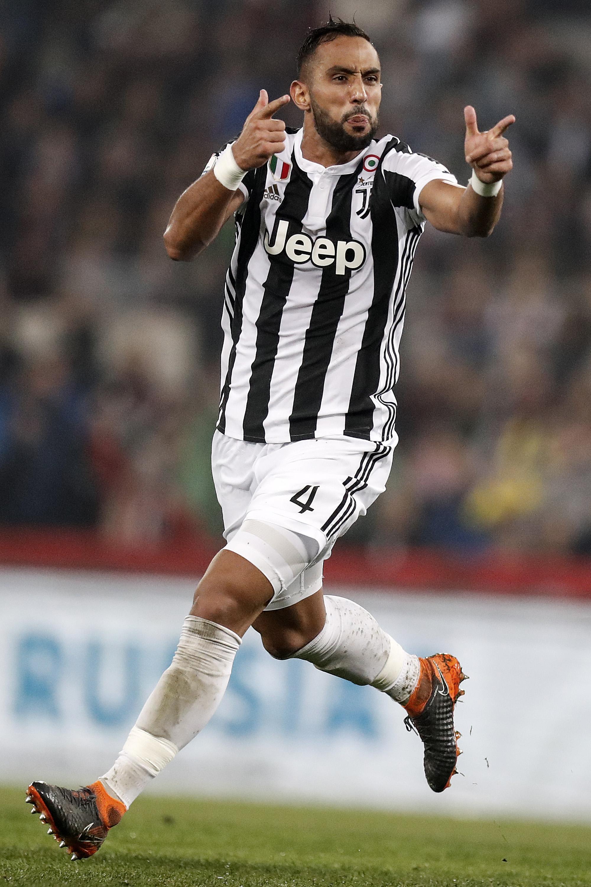 每体：弗里克和拉什福德5月通过电话，后者放弃了15%的薪资（每体：弗里克5月与拉什福德通话，拉什福德同意降薪15%）